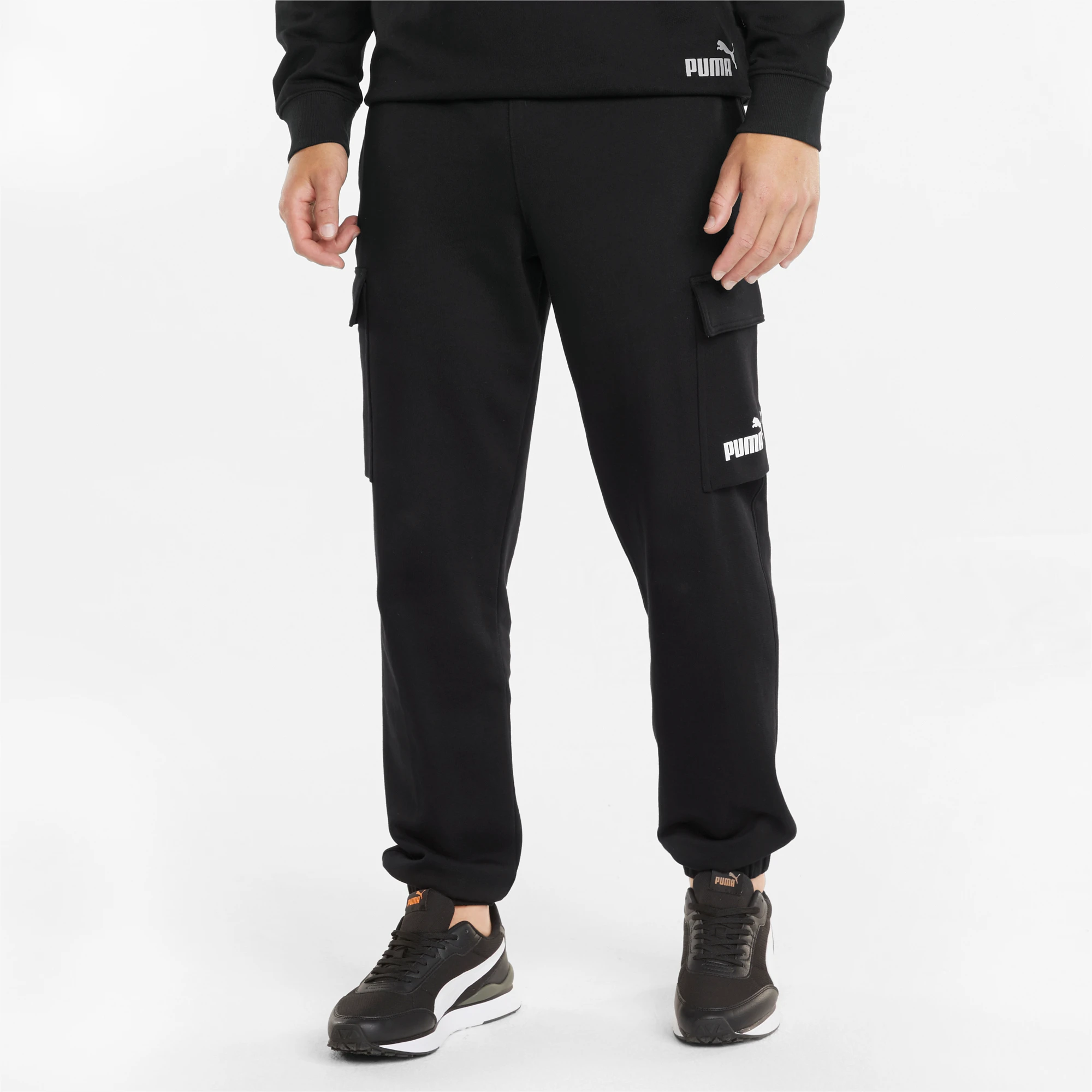 Puma Cargo Pants: Navigating the Cityscape with Style and Utility